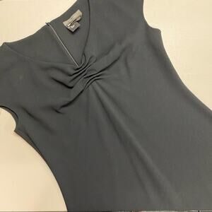 Max Mara Little Black Dress Noir Solid Cap Sleeve Short Cinched Chest Made Italy